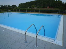 piscina pubblica 12 x 8